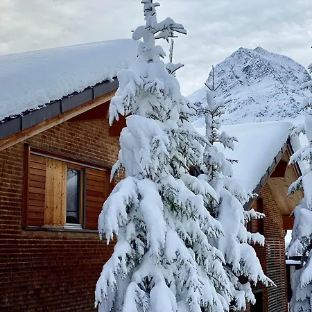 Naturhaus Loacker * Lech am Arlberg