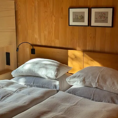 Naturhaus Loacker Apartment Lech am Arlberg
